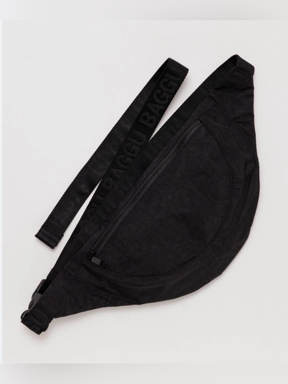 BAGGU Crescent Fanny Pack - Picture 2 of 7